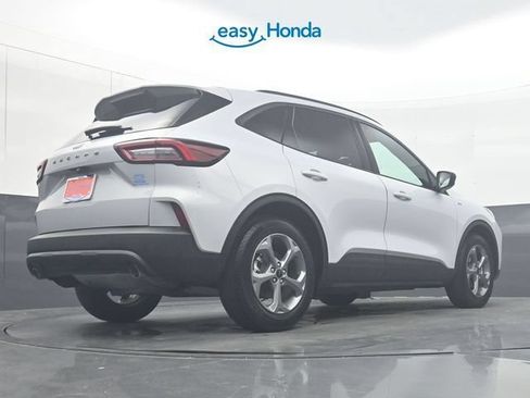 Used 2025 Ford Escape ST-Line FWD image 33