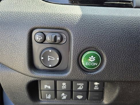 New 2025 Honda Ridgeline Black Edition image 14