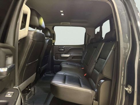 Used 2019 Chevrolet Silverado 2500 LT image 17