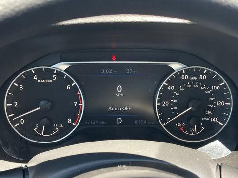 Used 2024 Nissan Altima 2.5 SV FWD image 54