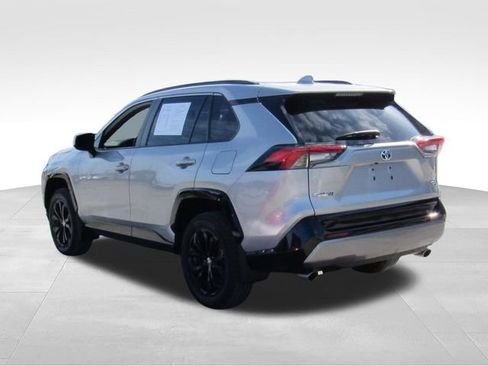 Used 2024 Toyota RAV4 SE AWD/4WD image 7
