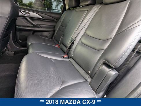 Used 2018 MAZDA CX-9 Touring image 22