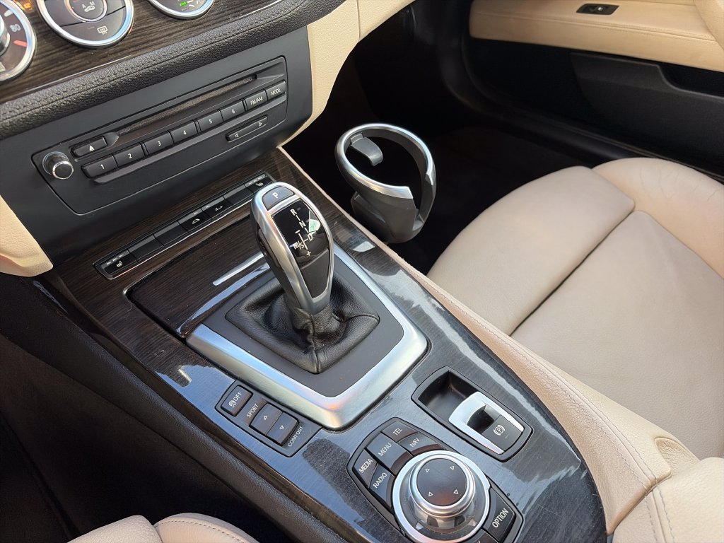 Used 2014 BMW Z4 sDrive35i RWD image 19