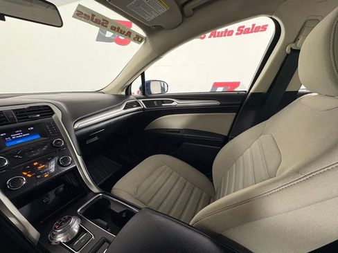 Used 2018 Ford Fusion S FWD image 28