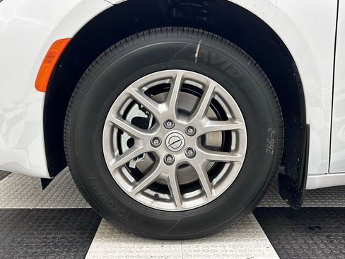 New 2026 Chrysler Voyager LX FWD image 8