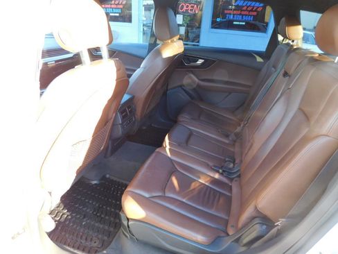 Used 2017 Audi Q7 2.0T Premium Plus w/ Premium Plus Package image 17