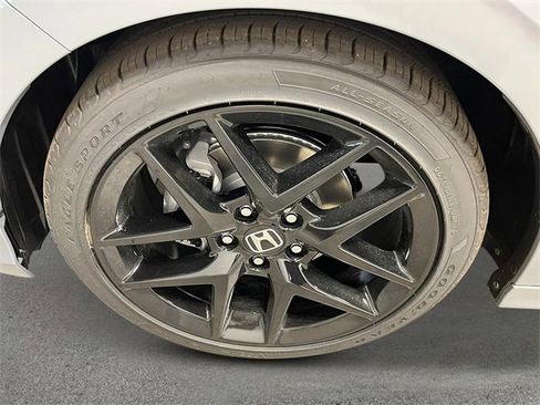 New 2026 Honda Civic Sport image 11