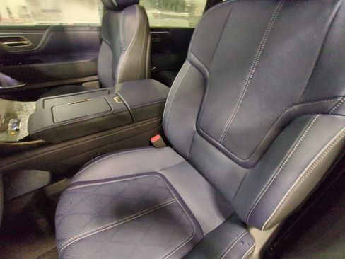 New 2026 INFINITI QX80 4WD w/ Sport Exterior Package image 9