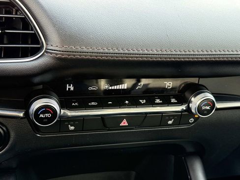 Used 2025 MAZDA MAZDA3 s image 14