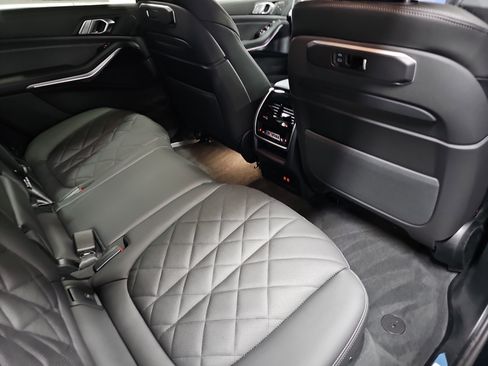 New 2026 BMW X7 xDrive40i w/ M Sport Package image 11