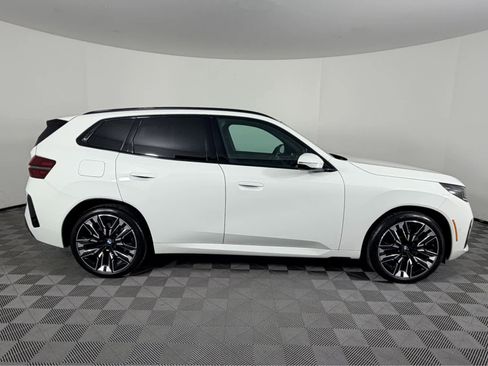 Certified 2025 BMW X3 xDrive30i w/ Premium Package image 3