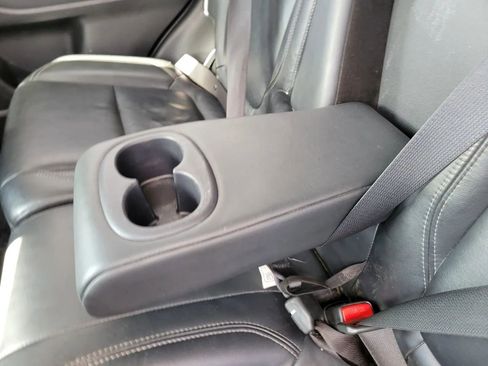 Used 2020 Mitsubishi Outlander SEL image 25