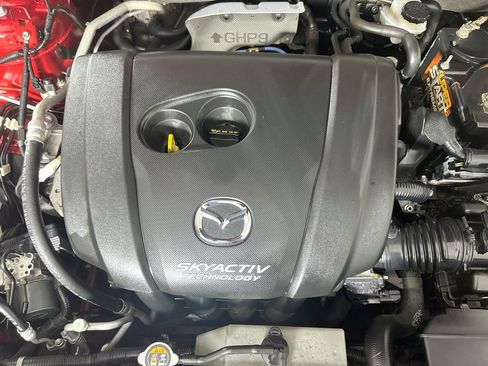 Used 2015 MAZDA MAZDA6 Touring w/ Touring Technology Package FWD image 35