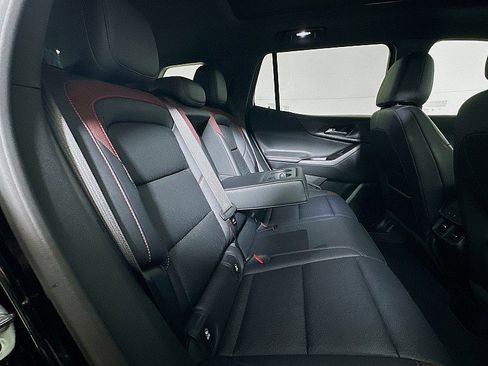 Used 2025 Chevrolet Equinox RS w/ Safety and Technology Package image 28