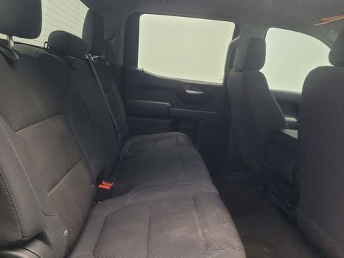 Used 2021 Chevrolet Silverado 1500 Custom RWD image 19