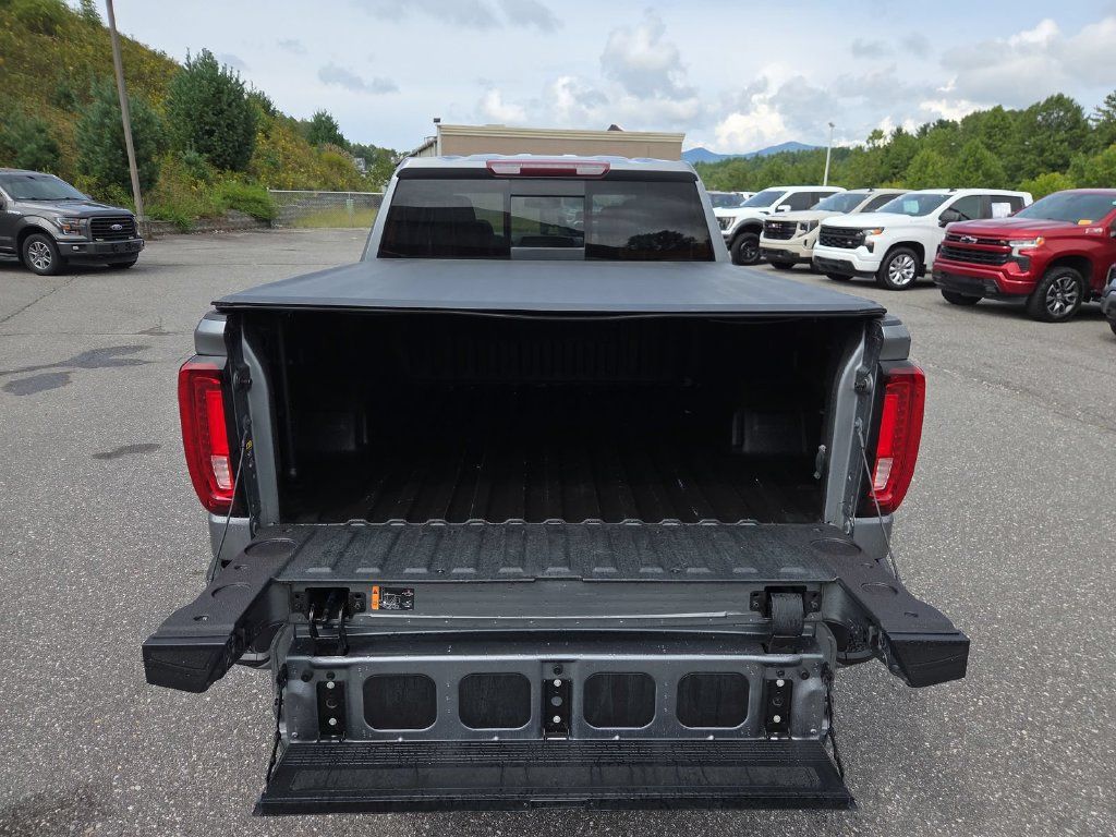 Used 2021 GMC Sierra 1500 Denali AWD/4WD image 26