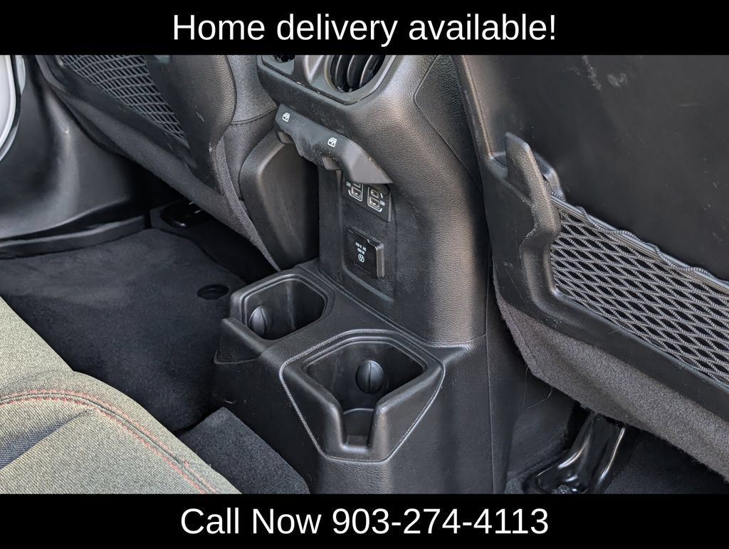 Used 2026 Jeep Wrangler Unlimited Rubicon AWD/4WD image 28