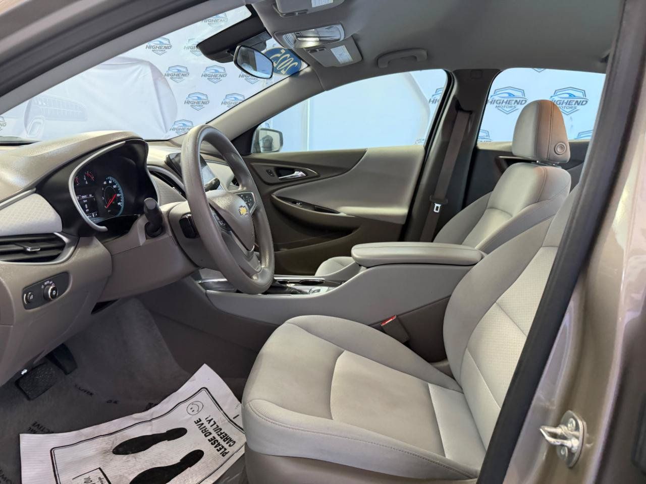 Used 2025 Chevrolet Malibu LT FWD image 14