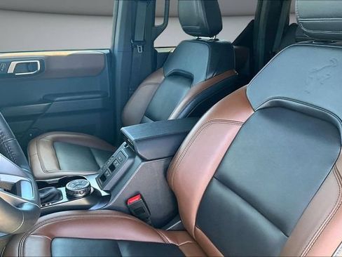 Used 2024 Ford Bronco Outer Banks AWD/4WD image 20