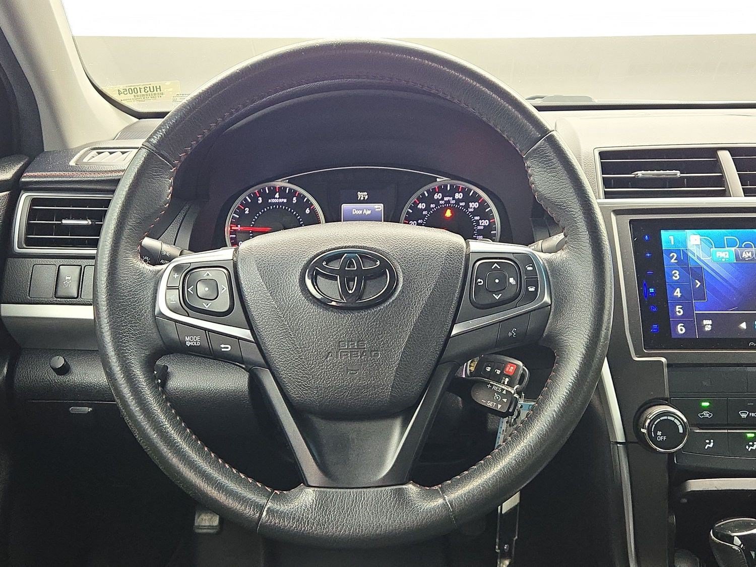 Used 2017 Toyota Camry SE FWD image 13