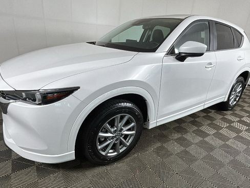 Used 2025 MAZDA CX-5 AWD 2.5 S w/ Preferred Package image 6