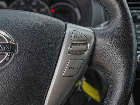 Used 2018 Nissan Versa Note SV image 14