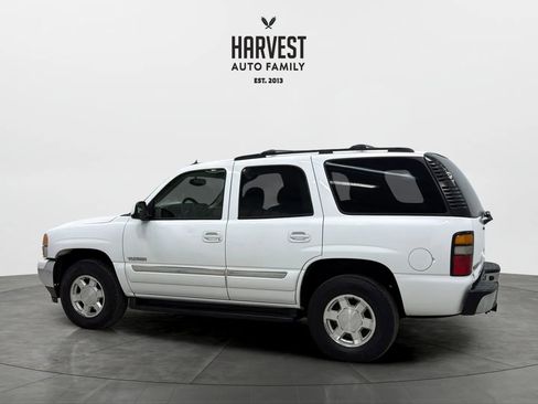 Used 2005 GMC Yukon SLT w/ SLT Preferred Equipment Group AWD/4WD image 3