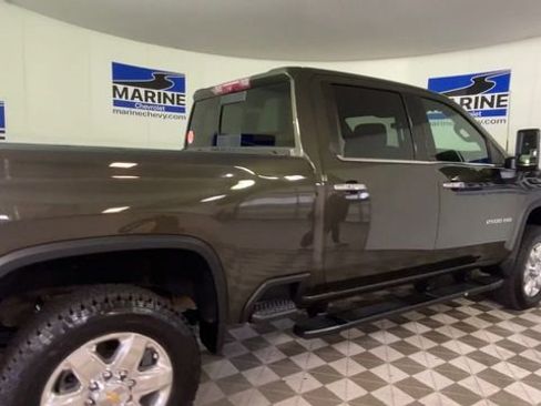 Used 2022 Chevrolet Silverado 2500 LTZ w/ LTZ Premium Package image 2