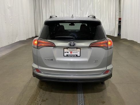 Used 2017 Toyota RAV4 LE w/ All Weather Liner Package image 4