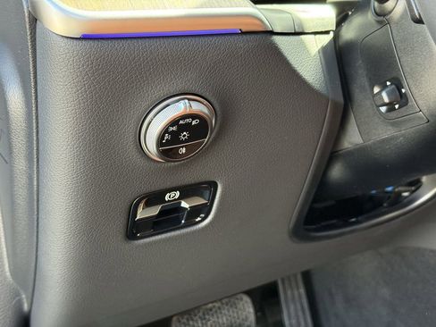 New 2026 Mercedes-Benz GLC 300 4MATIC image 17