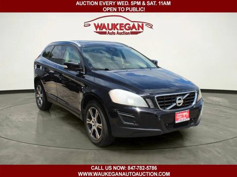 Used 2012 Volvo XC60 T6 AWD/4WD image 3