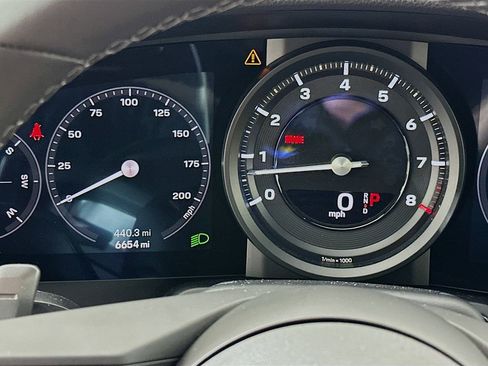 Used 2024 Porsche 911 Carrera image 13