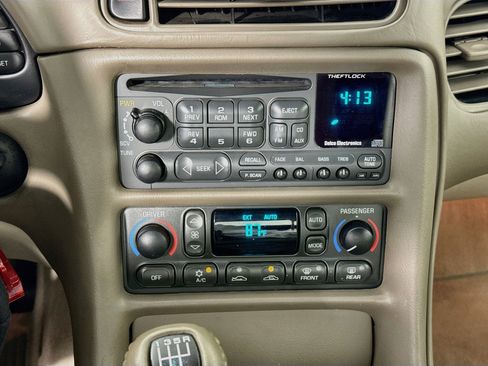 Used 2003 Chevrolet Corvette Convertible w/ Preferred Equipment Group1 RWD image 13