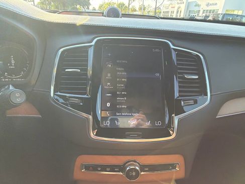 Used 2018 Volvo XC90 T8 Inscription w/ Luxury Package image 32