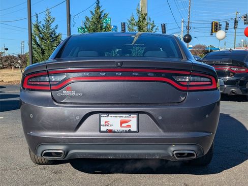 Used 2022 Dodge Charger SXT image 26