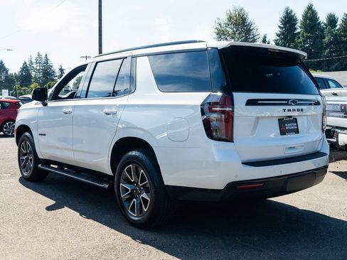 Used 2023 Chevrolet Tahoe Z71 w/ Luxury Package AWD/4WD image 4