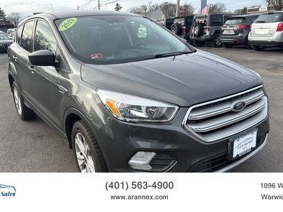 Used 2019 Ford Escape SE