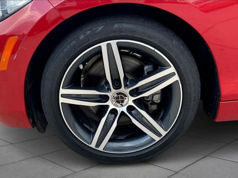 Used 2017 BMW 230i Convertible image 10