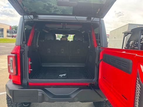 Used 2023 Ford Bronco Outer Banks AWD/4WD image 25