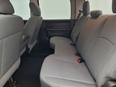 Used 2019 RAM 1500 Tradesman w/ Tradesman SXT Package image 18