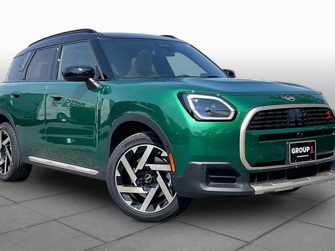 Used 2025 MINI Cooper Countryman S w/ Comfort Package Max AWD/4WD image 2