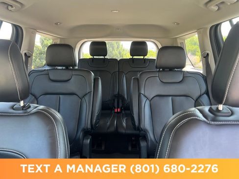 Used 2023 Jeep Grand Cherokee L Limited AWD/4WD image 31