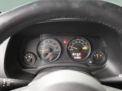 Used 2015 Jeep Patriot High Altitude AWD/4WD image 26