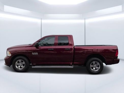 Used 2017 RAM 1500 Express RWD image 6
