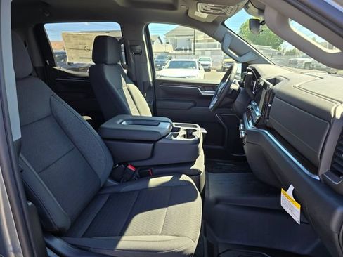 New 2026 GMC Sierra 1500 SLE AWD/4WD image 10