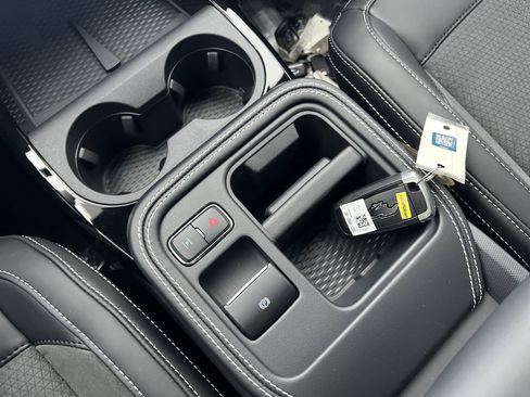 New 2025 Ford Mustang Mach-E GT image 8