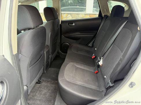 Used 2013 Nissan Rogue S w/ Special Edition Pkg AWD/4WD image 6