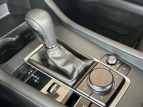 New 2026 MAZDA MAZDA3 s FWD image 23
