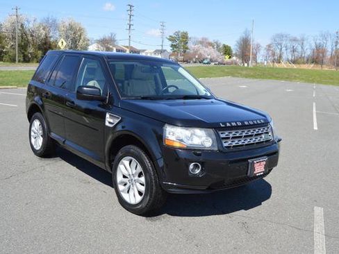 Used 2013 Land Rover LR2 HSE AWD/4WD image 58