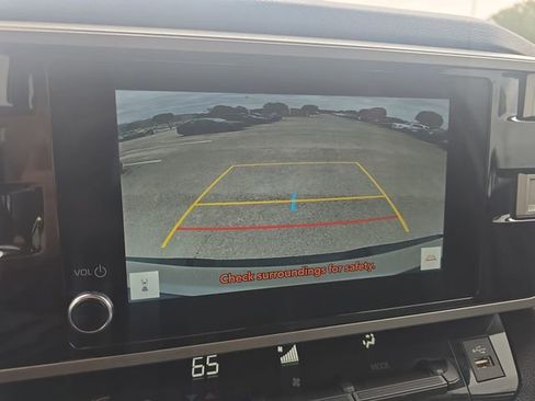 Used 2024 Toyota Tundra SR5 AWD/4WD image 23